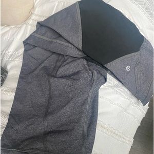 Lululemon gray and black leggings, size 4, high-rise crop